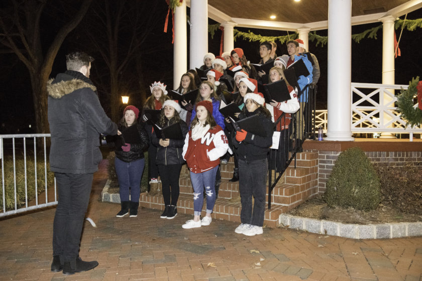 Thousands Cheer Parade at Westwood's Home for the Holidays — Pascack
