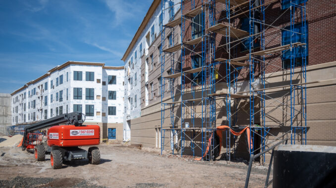 Construction appears not to be in progress in April 2024 at the Block 419 Emerson Station project, which is at the heart of lawsuits. John Snyder photo.