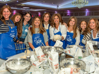 A highlight of the Sept. 24 Mega Challah Bake was the recognition of local women who have made significant contributions to the community and Israel in the months following Oct. 7. Ivy Dash photo