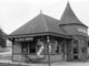 The Hillsdale Manor railroad station in 1910, on the east side of the tracks, south of Parkview Drive. The station was in use for 50 years before it was torn down in the 1940s.