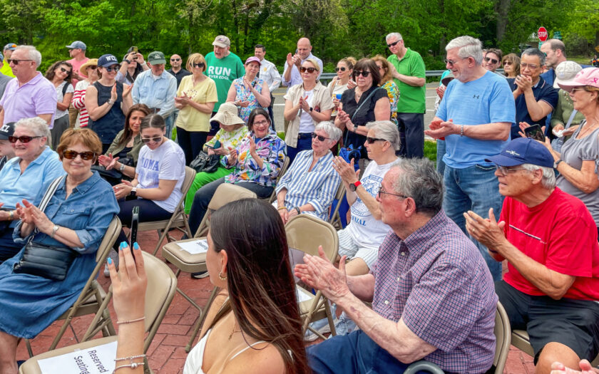 Hundreds of residents applauded the unveiling of the borough’s newest park on Saturday, May 3. Now named Woodcliff Park, it sits at the corner of Werimus Road and Woodcliff Avenue. Photo by Mike Olohan