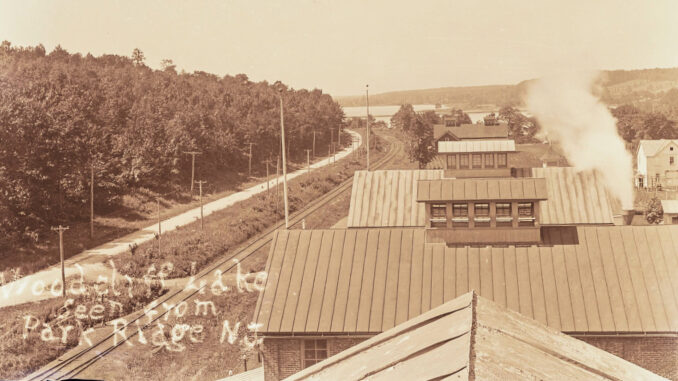 Mittag & Volger Mittag & Volger fronted Park Avenue in Park Ridge where Veterans Park is today. The massive factory stretched south along the train tracks, about where the Park Ridge Crossing condominiums stand now. In the early 20th century this firm was the world’s largest manufacturer of typewriter ribbon. Collection of the Pascack Historical Society.