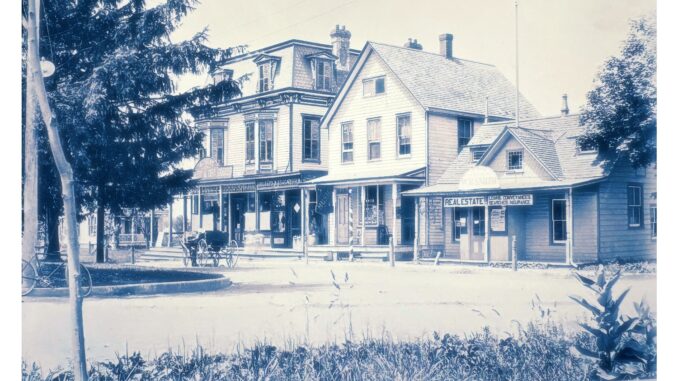 Depot Square 1895 Park Ridge's Depot Square, 1895.