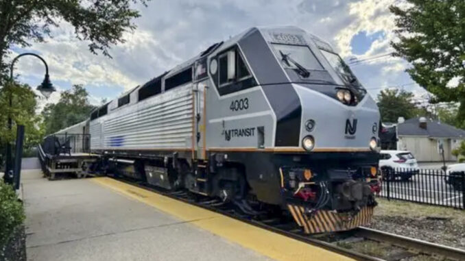 An NJ TRANSIT Pascack Valley Line train at Montvale Station. (File photo)