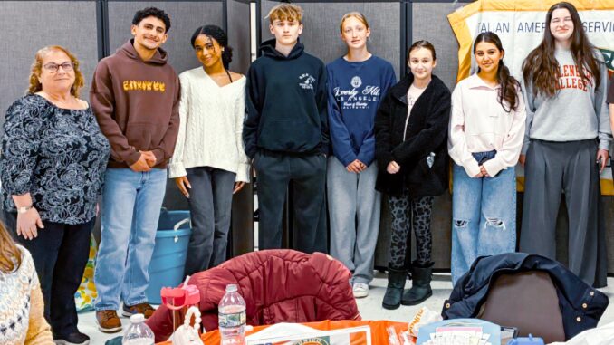 Pascack Hills students gather in support of Westwood UNICO’s annual pasta dinner for autism awareness. Photo by Roseann Heytink.